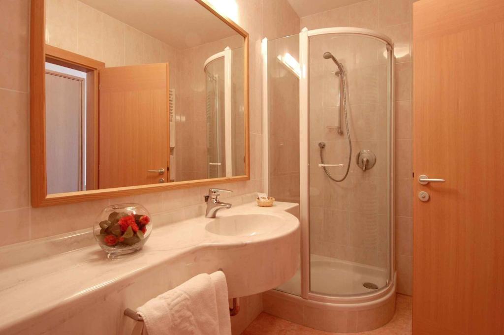 Hotel Foerstlerhof Посталь Номер фото