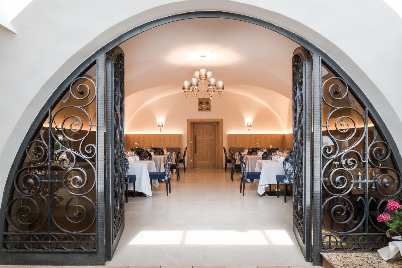 Hotel Foerstlerhof Посталь Экстерьер фото